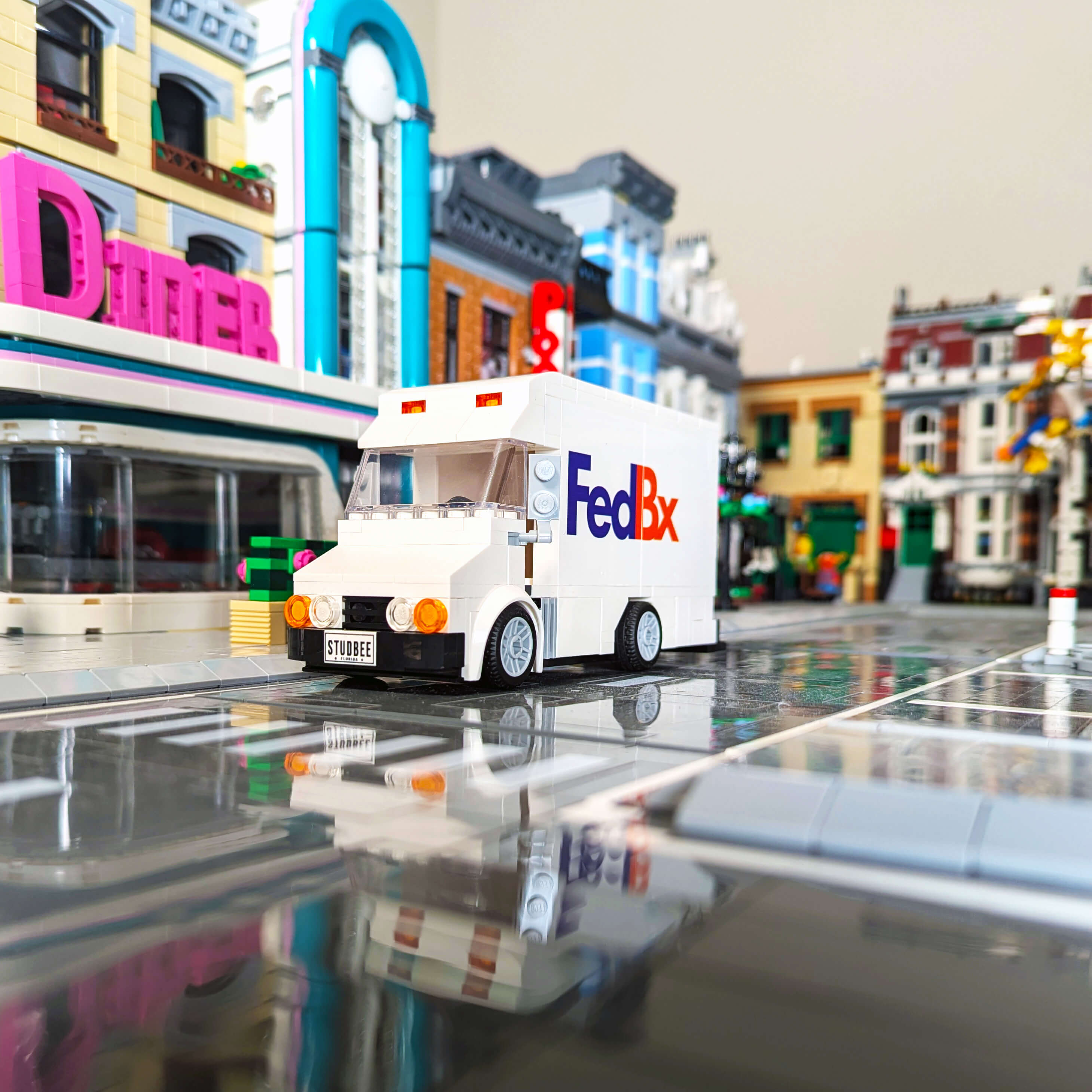 FedBx Delivery Truck Building Set - Custom Printed - Made Using LEGO® Parts